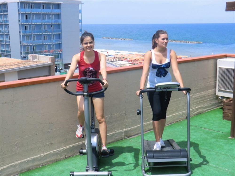 פסארו Rivazzurra Hotel מראה חיצוני תמונה